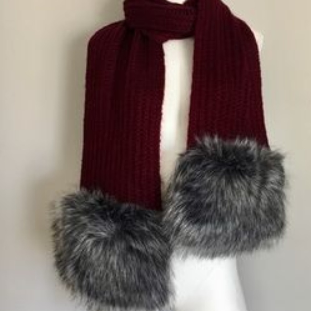 *HOST PICK* Kate Spade mohair and "faux fur" scarf